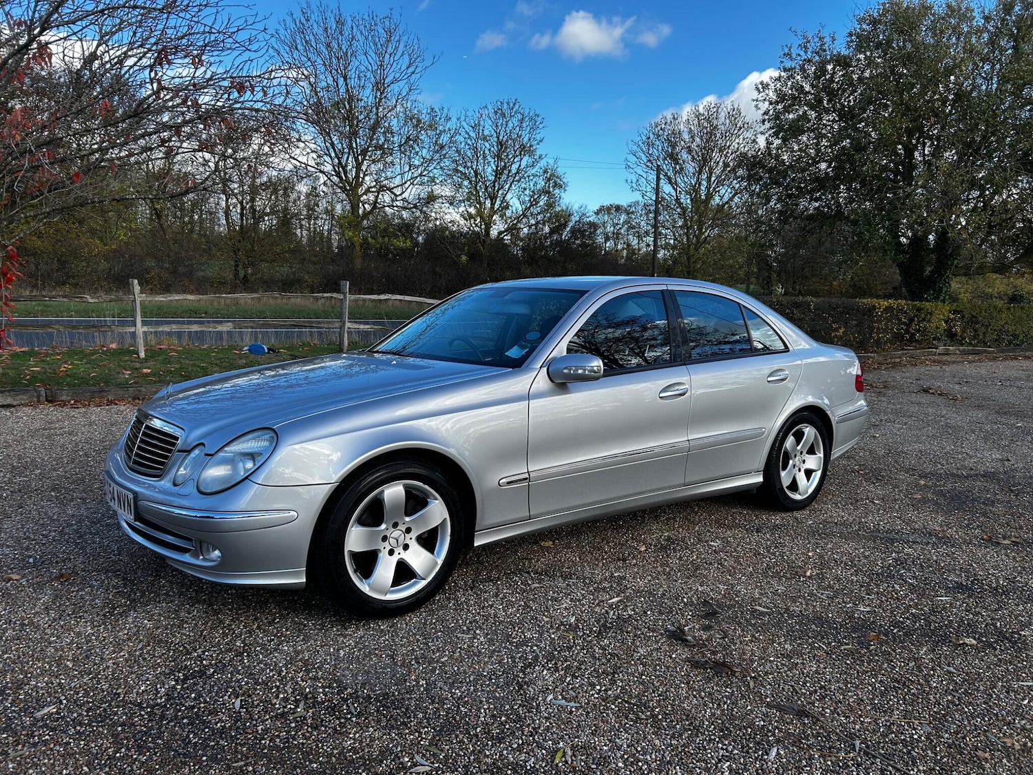 Used Mercedes-Benz E Class 2004 for sale - 76446603: Photo 6