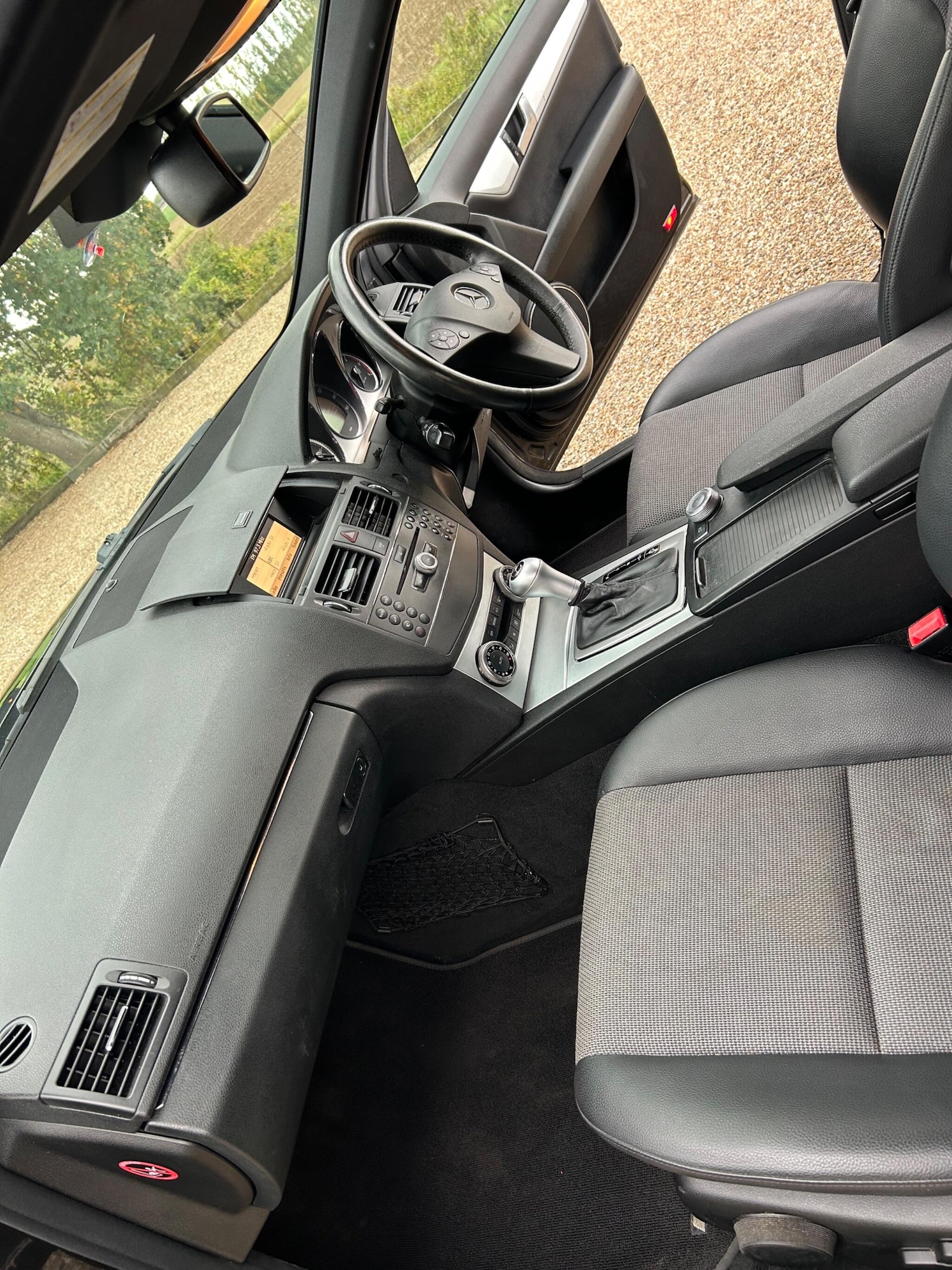 Used Mercedes-Benz C Class 2009 for sale - 77174909: Photo 3