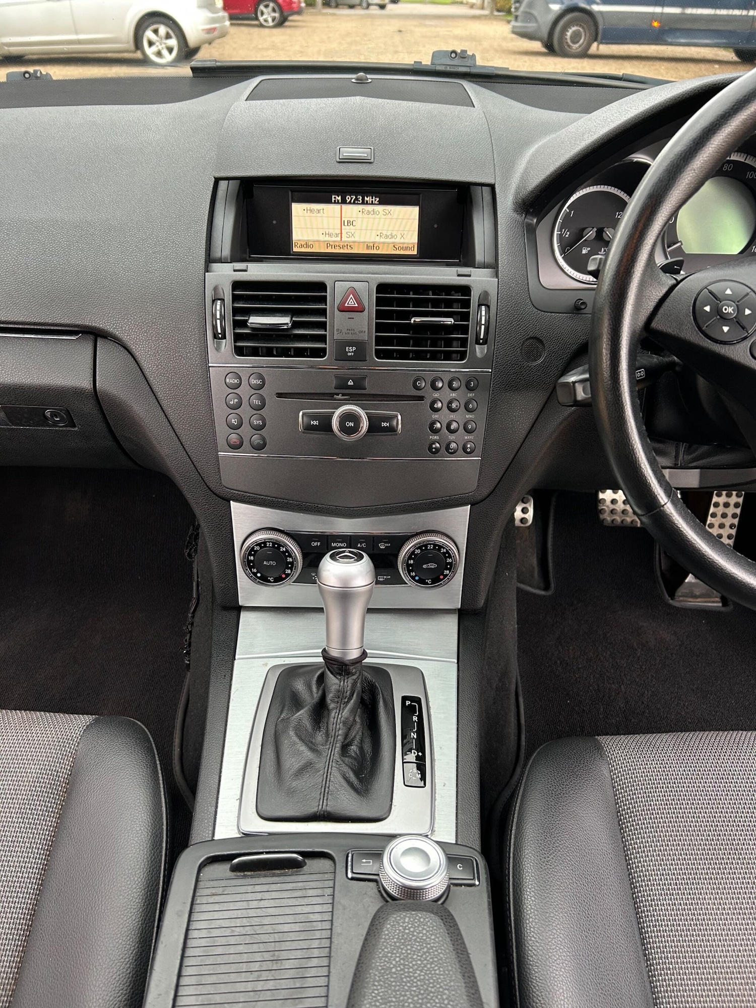 Used Mercedes-Benz C Class 2009 for sale - 77174909: Photo 35