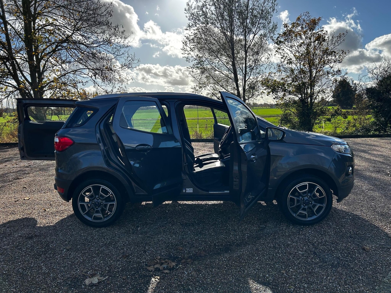 Used Ford Ecosport 2015 for sale - 76918518: Photo 27