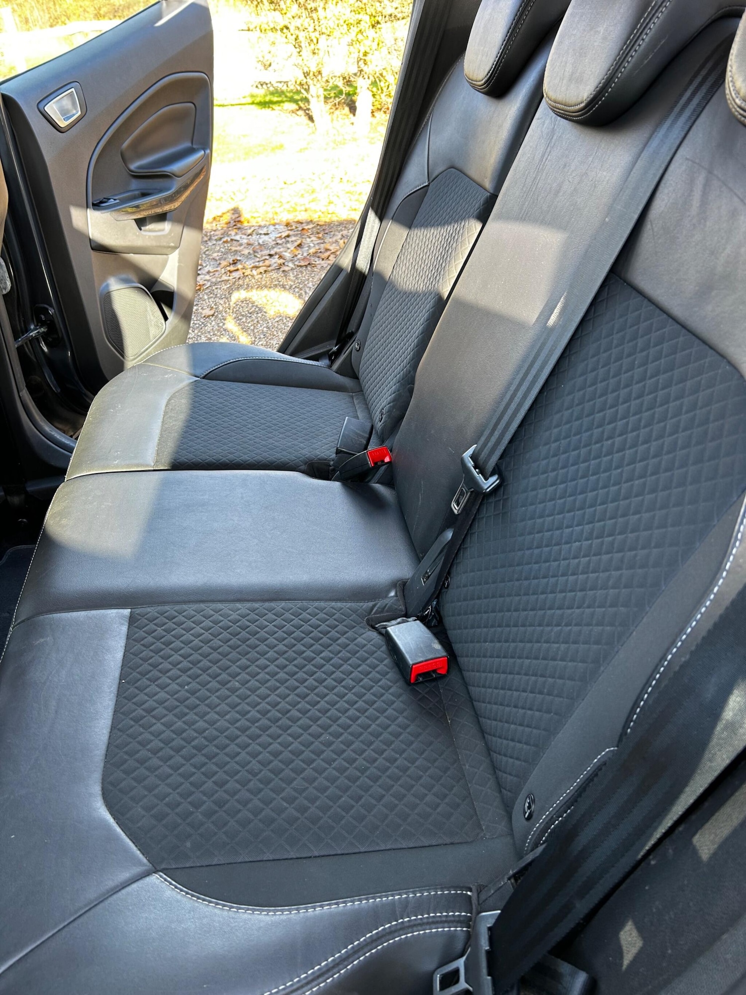 Used Ford Ecosport 2015 for sale - 76918518: Photo 31