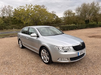 Used Skoda Superb 2011 for sale - 79830820: Photo