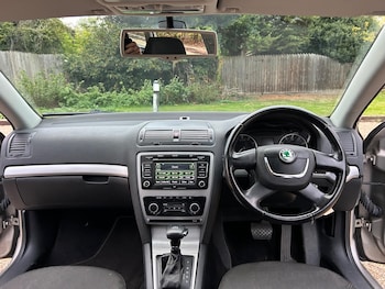 Used Skoda Octavia 2011 for sale - 76260189: Photo