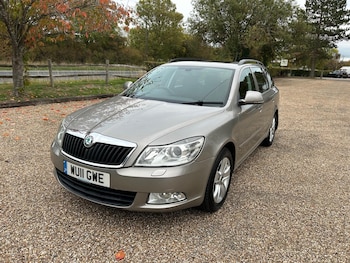 Used Skoda Octavia 2011 for sale - 76260189: Photo