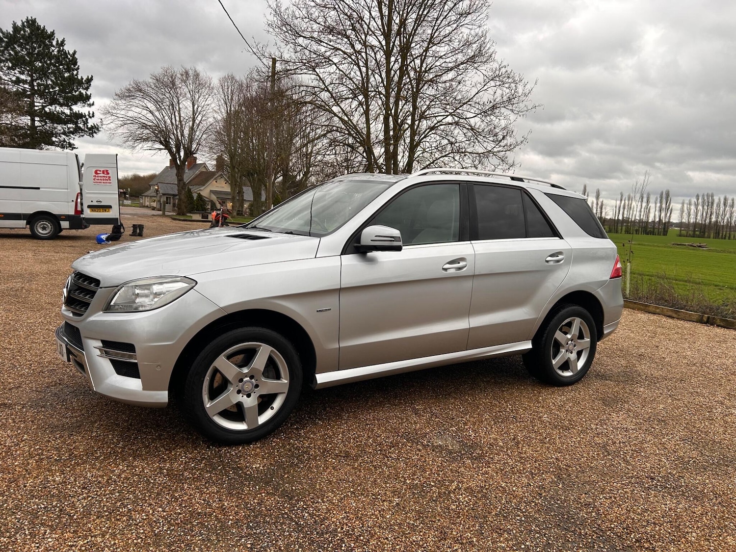 Used Mercedes-Benz M Class 2012 for sale - 77633025: Photo 17