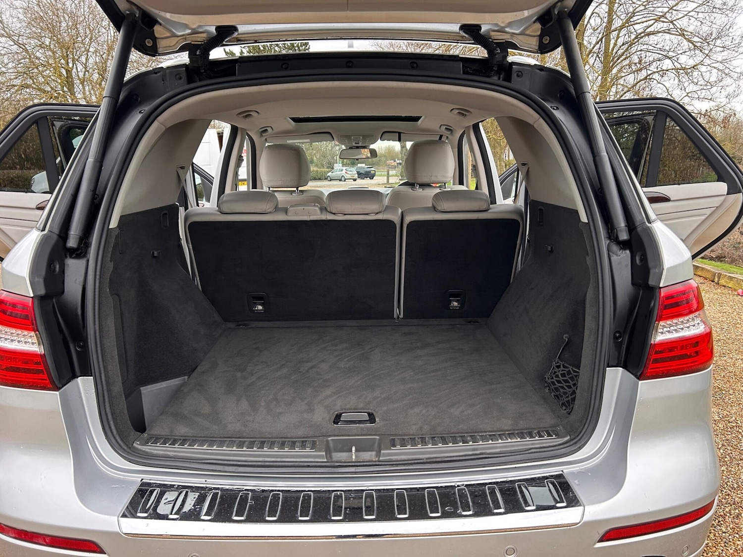 Used Mercedes-Benz M Class 2012 for sale - 77633025: Photo 25