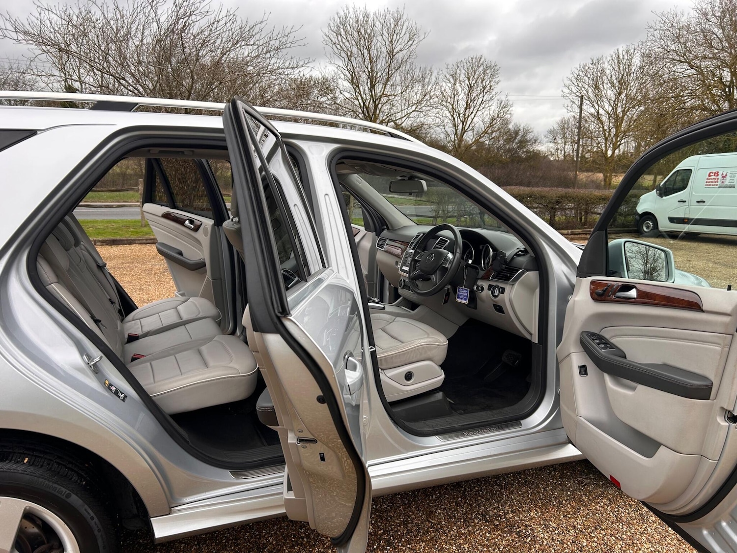 Used Mercedes-Benz M Class 2012 for sale - 77633025: Photo 27