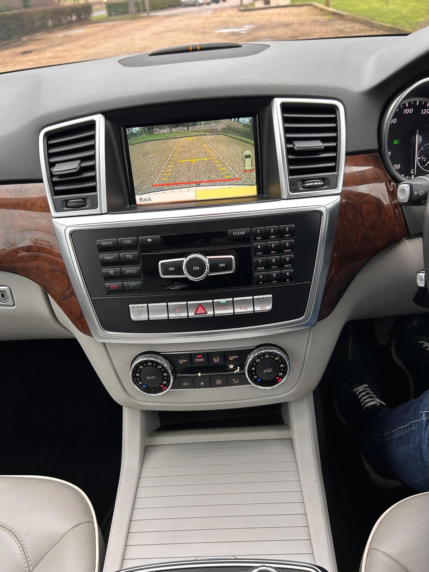 Used Mercedes-Benz M Class 2012 for sale - 77633025: Photo 45