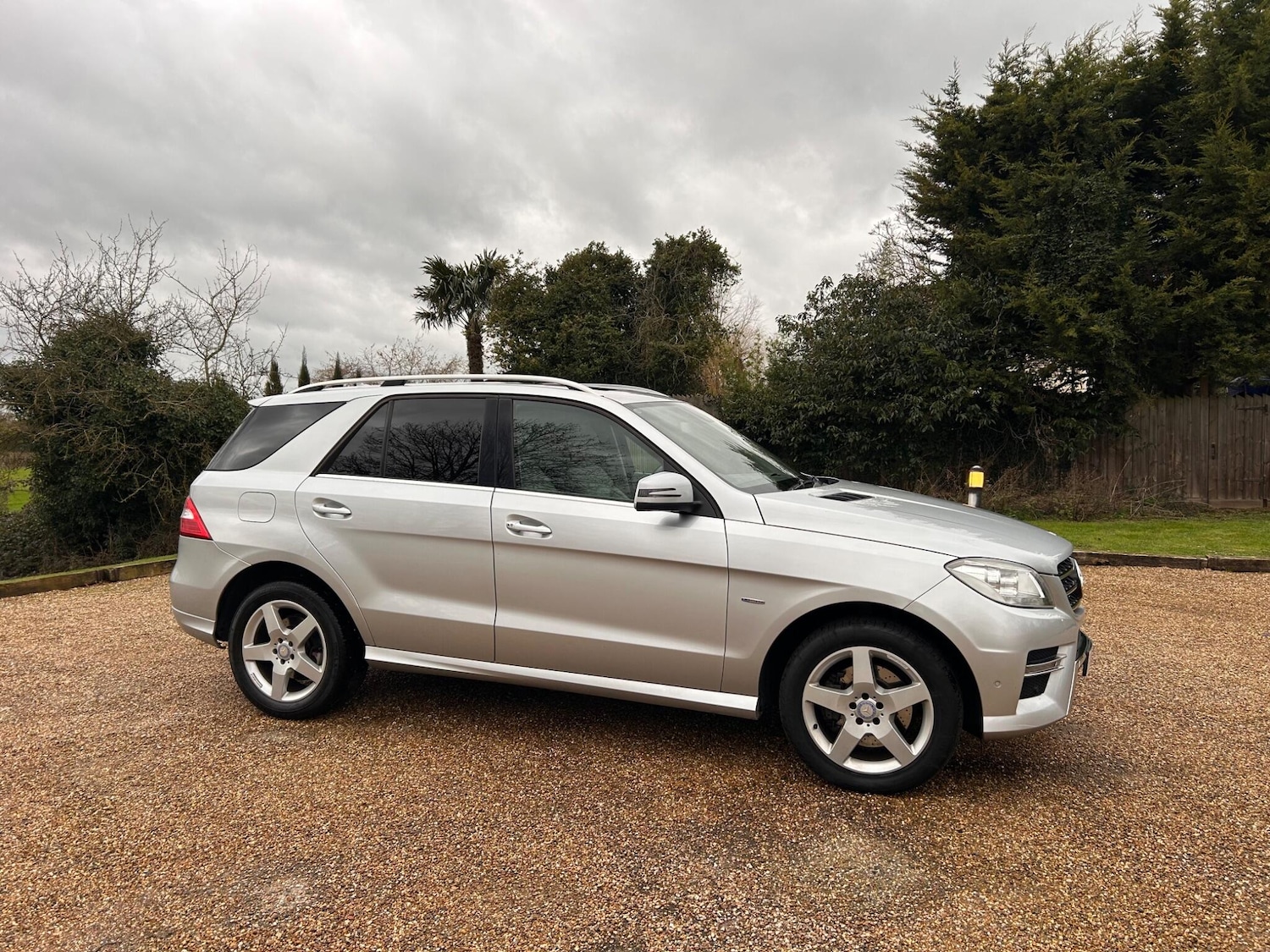 Used Mercedes-Benz M Class 2012 for sale - 77633025: Photo 6