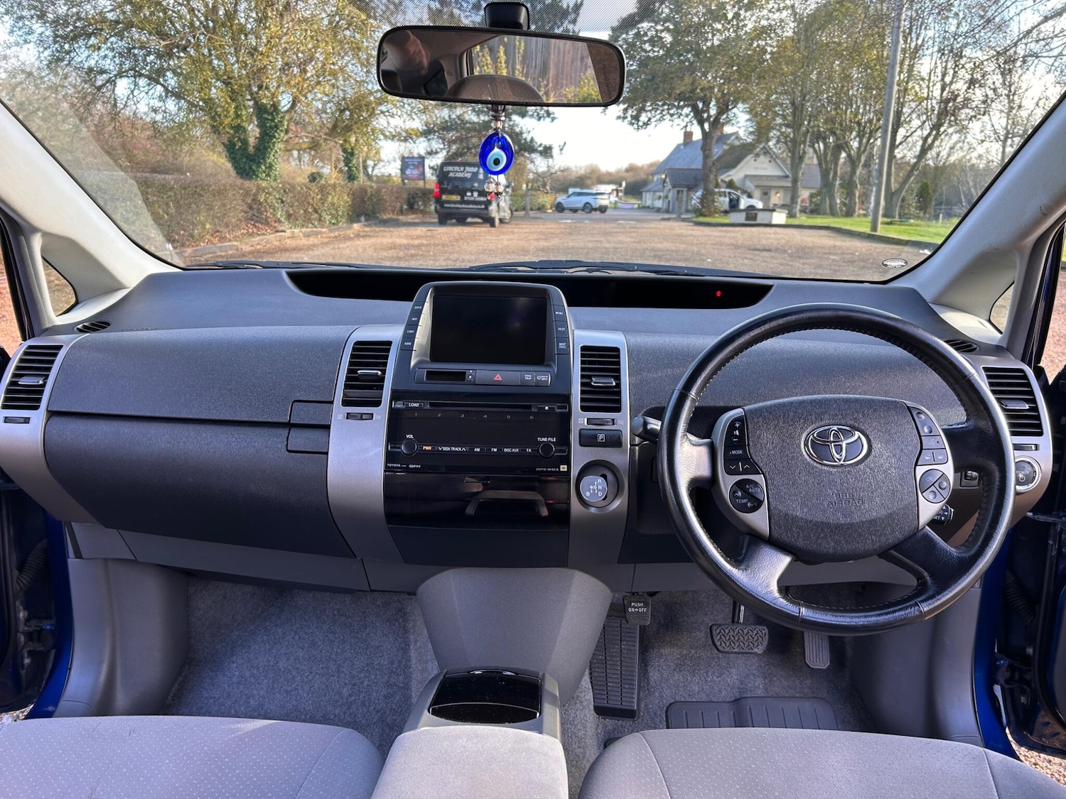 Used Toyota Prius for sale - 77174925: Photo 2