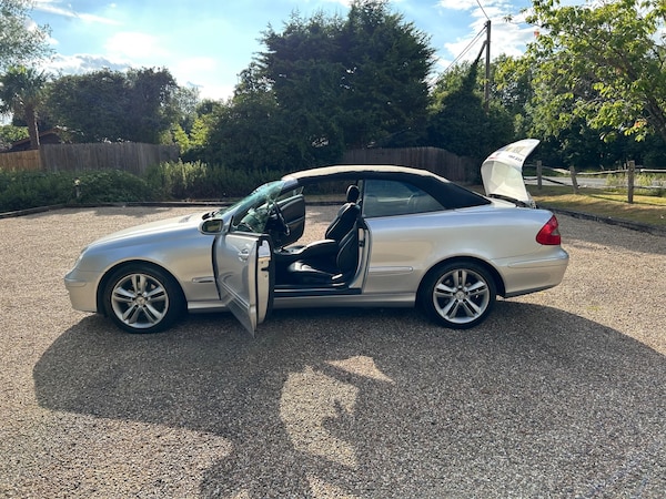 Used Mercedes-Benz CLK 2006 for sale - 75543755: Photo 30