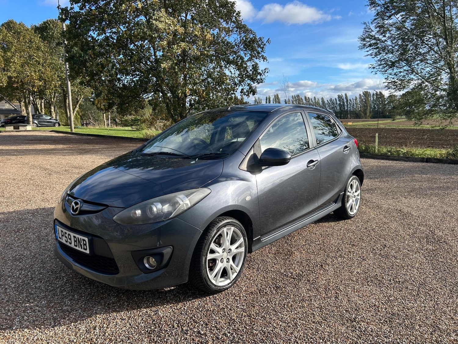 Used Mazda Mazda2 2010 for sale - 76174837: Photo 1