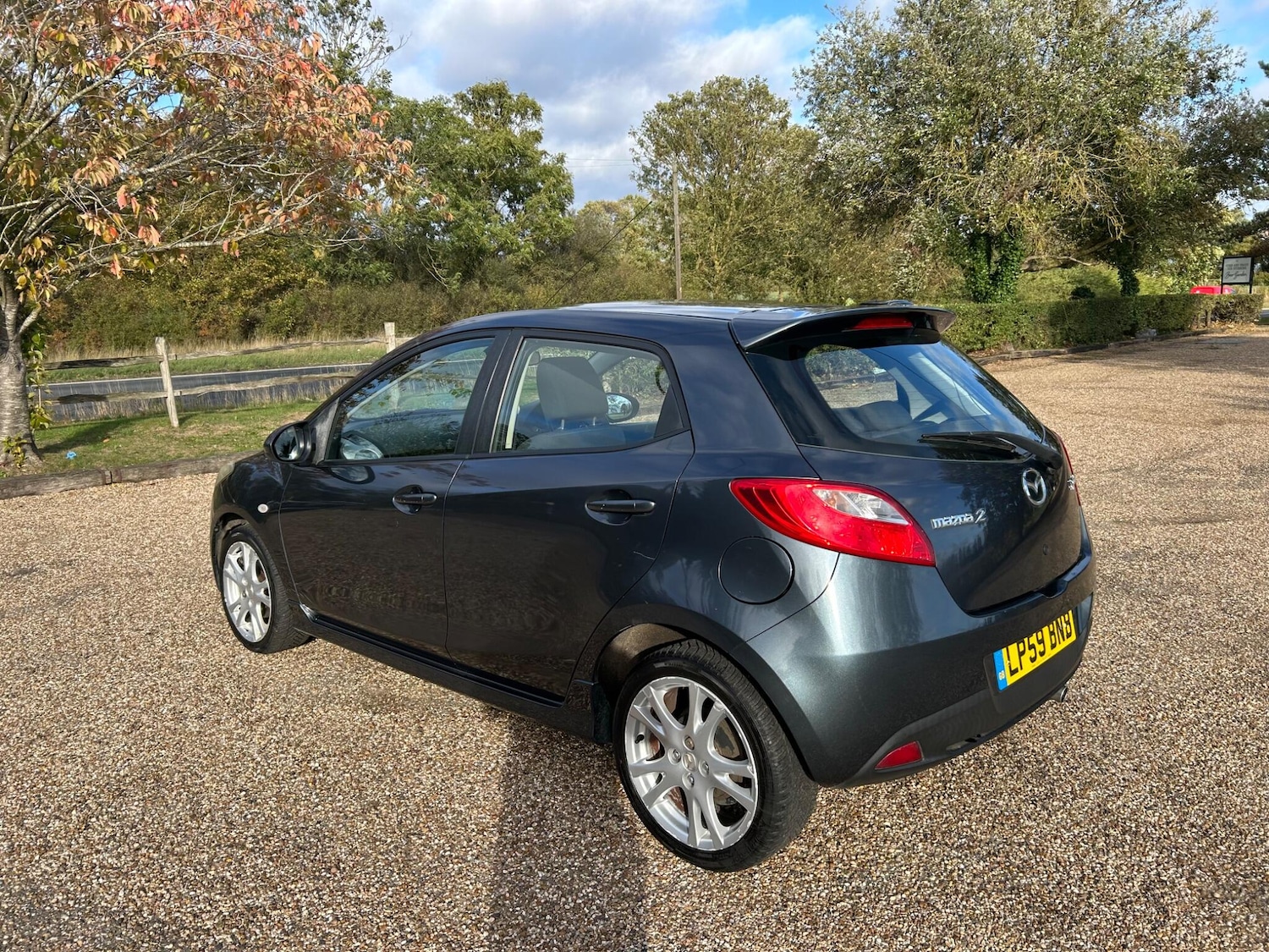 Used Mazda Mazda2 2010 for sale - 76174837: Photo 12