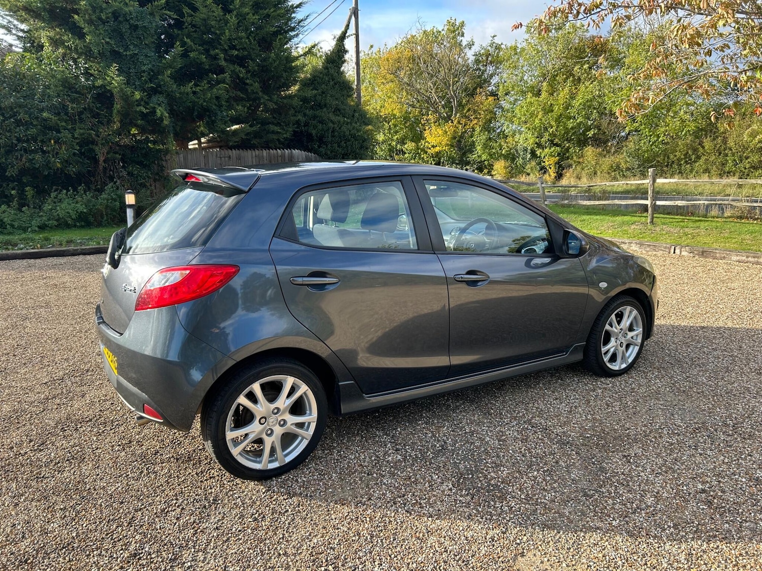 Used Mazda Mazda2 2010 for sale - 76174837: Photo 19