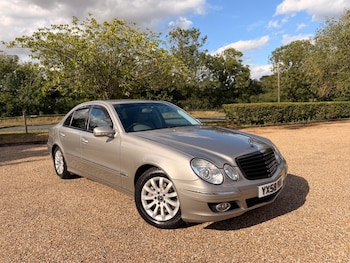 Used Mercedes-Benz E Class 2008 for sale - 79168405: Photo