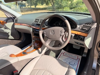 Used Mercedes-Benz E Class 2008 for sale - 79168405: Photo