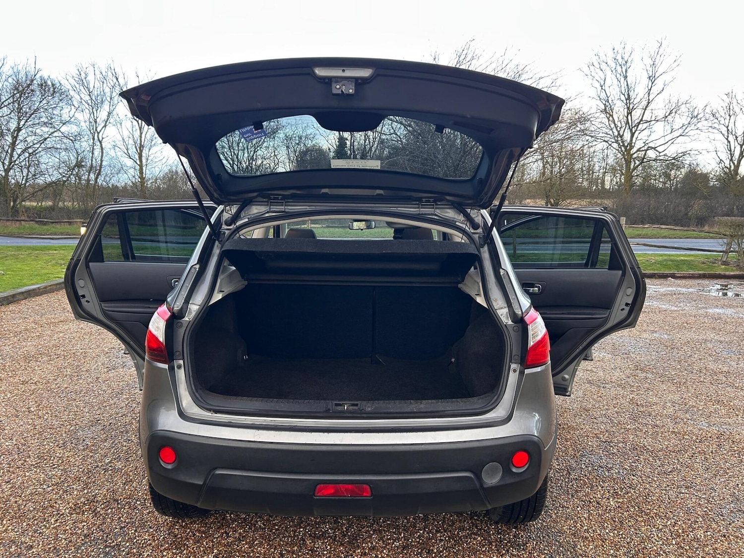 Used Nissan Qashqai 2011 for sale - 77625221: Photo 24