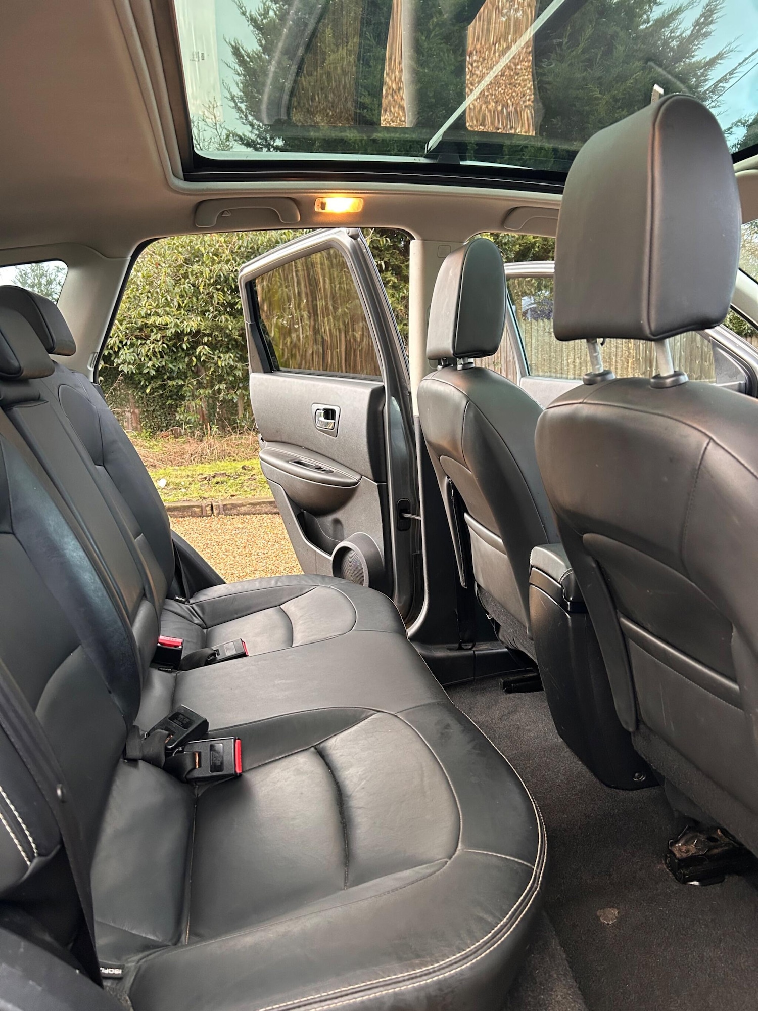 Used Nissan Qashqai 2011 for sale - 77625221: Photo 35