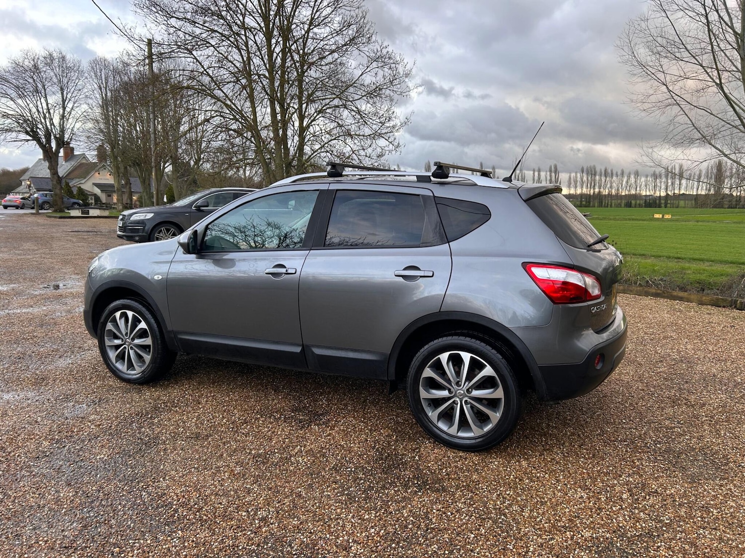 Used Nissan Qashqai 2011 for sale - 77625221: Photo 9