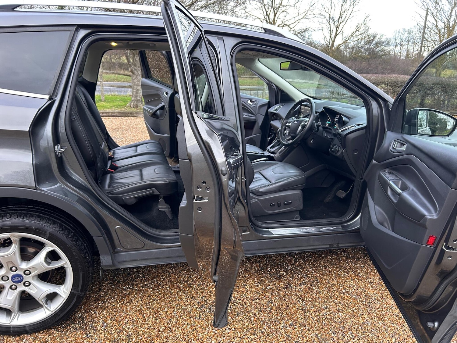 Used Ford Kuga 2016 for sale - 76866434: Photo 37