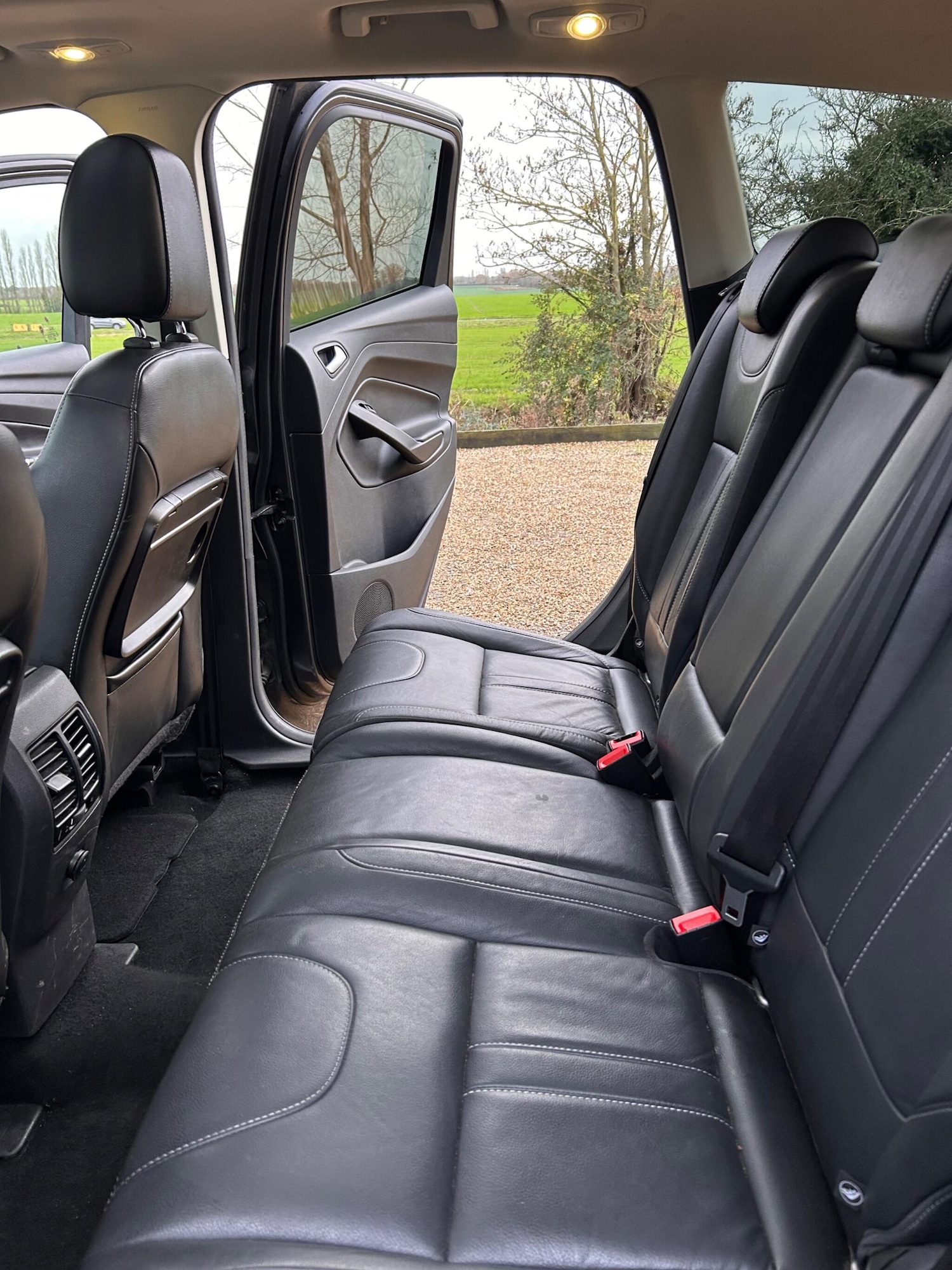 Used Ford Kuga 2016 for sale - 76866434: Photo 42