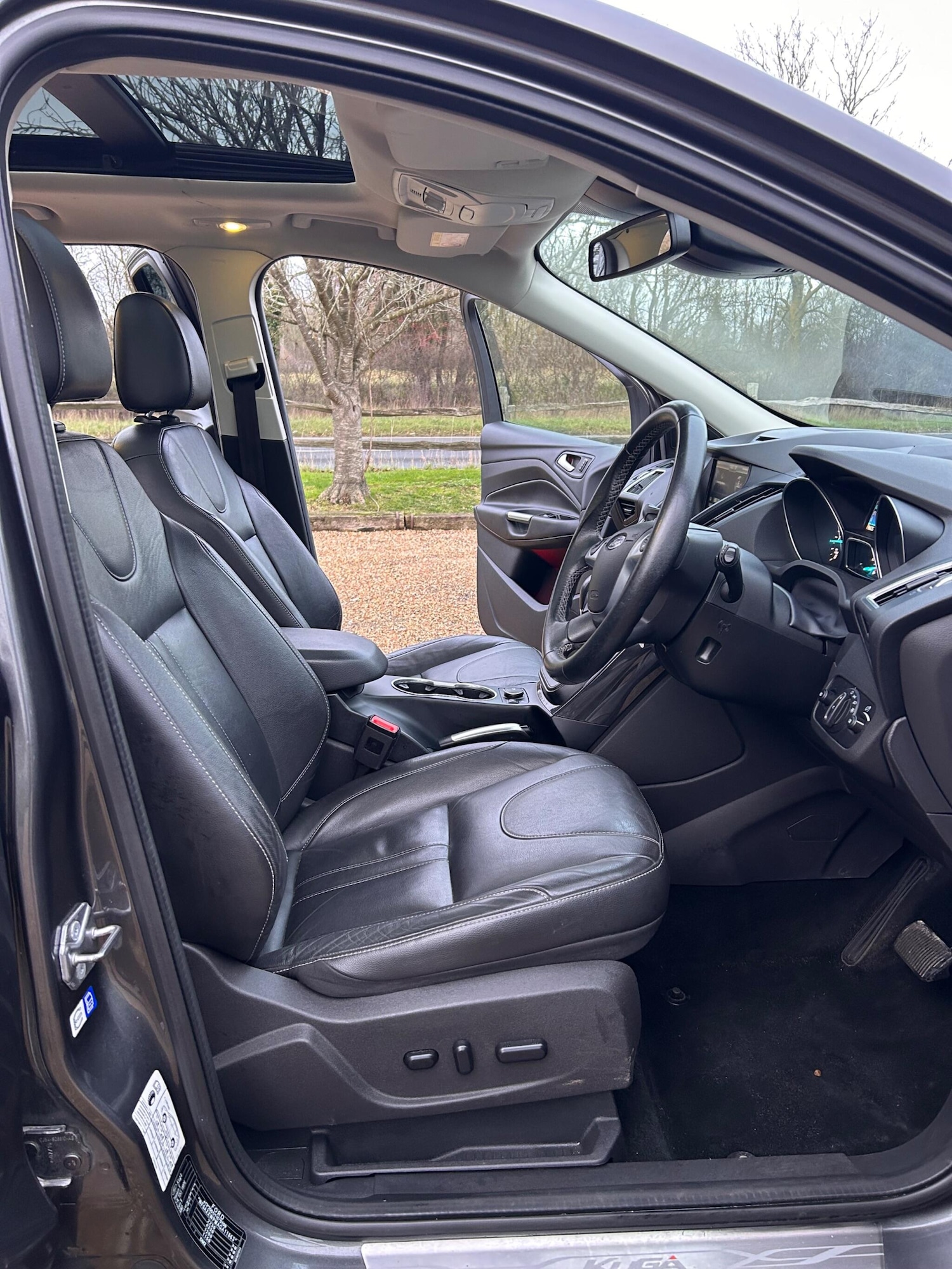 Used Ford Kuga 2016 for sale - 76866434: Photo 45