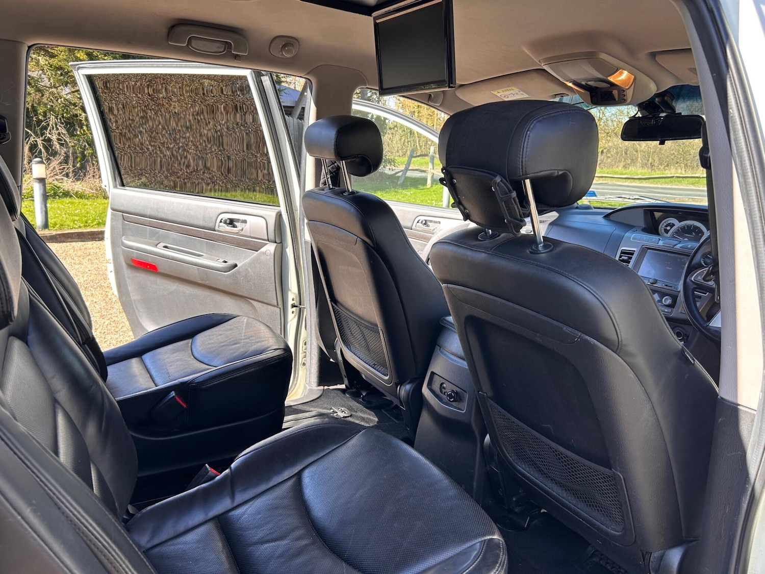 Used Ssangyong Turismo for sale - 78006844: Photo 41