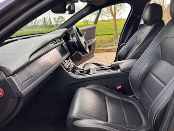 Used Jaguar XF 2017 for sale - 78275860: Photo