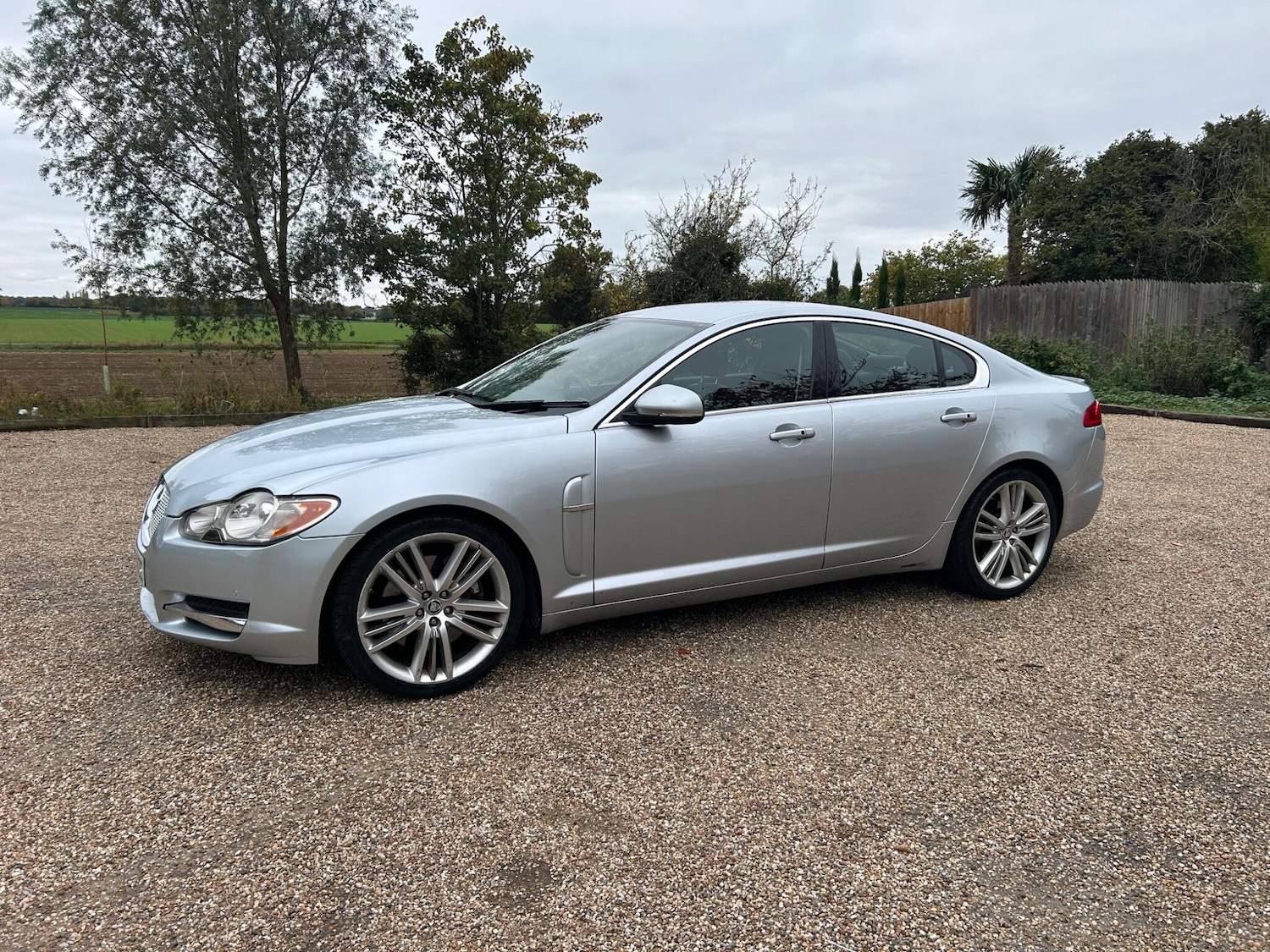 Used Jaguar XF 2009 for sale - 76307104: Photo 22