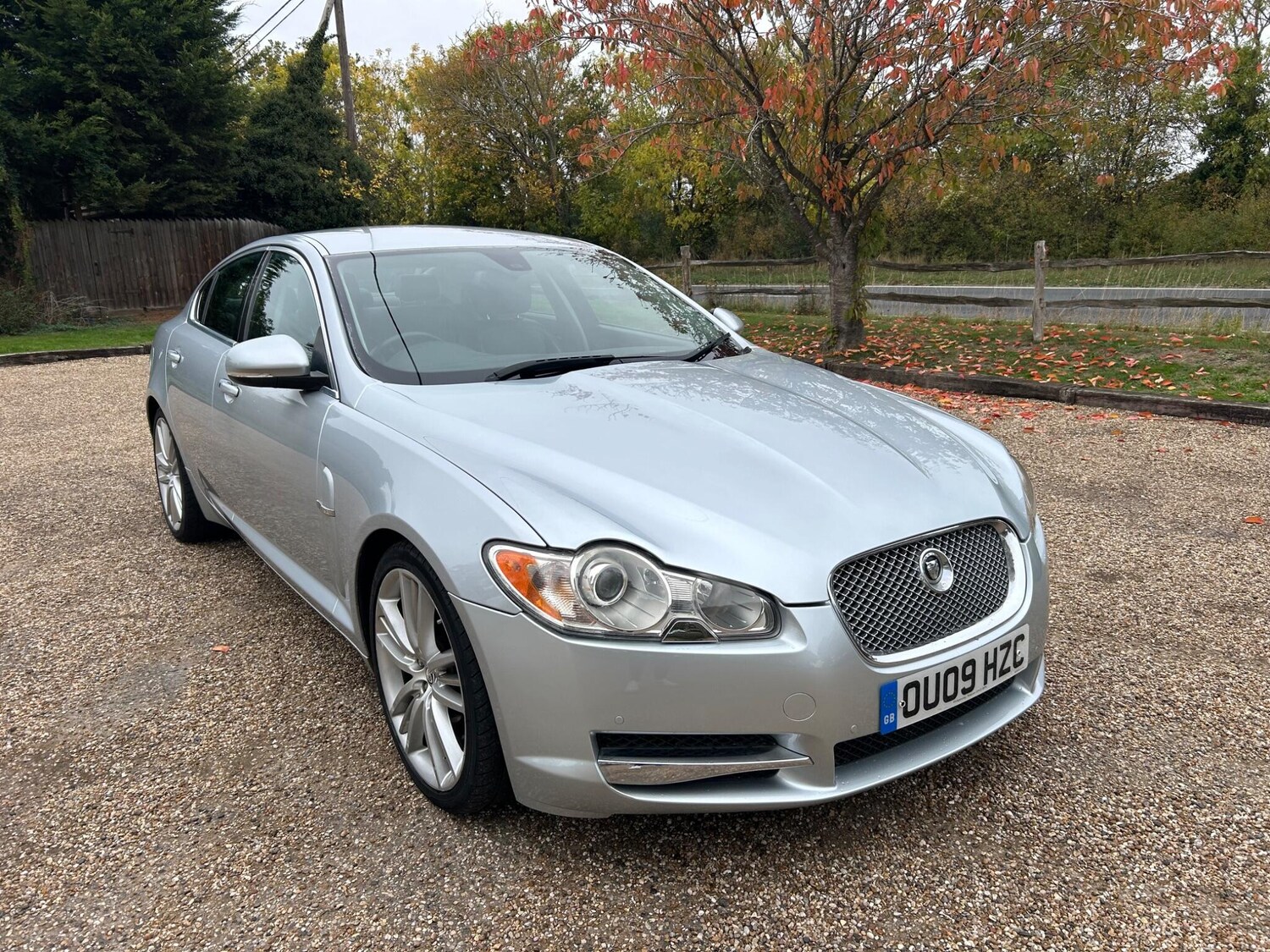 Used Jaguar XF 2009 for sale - 76307104: Photo 4