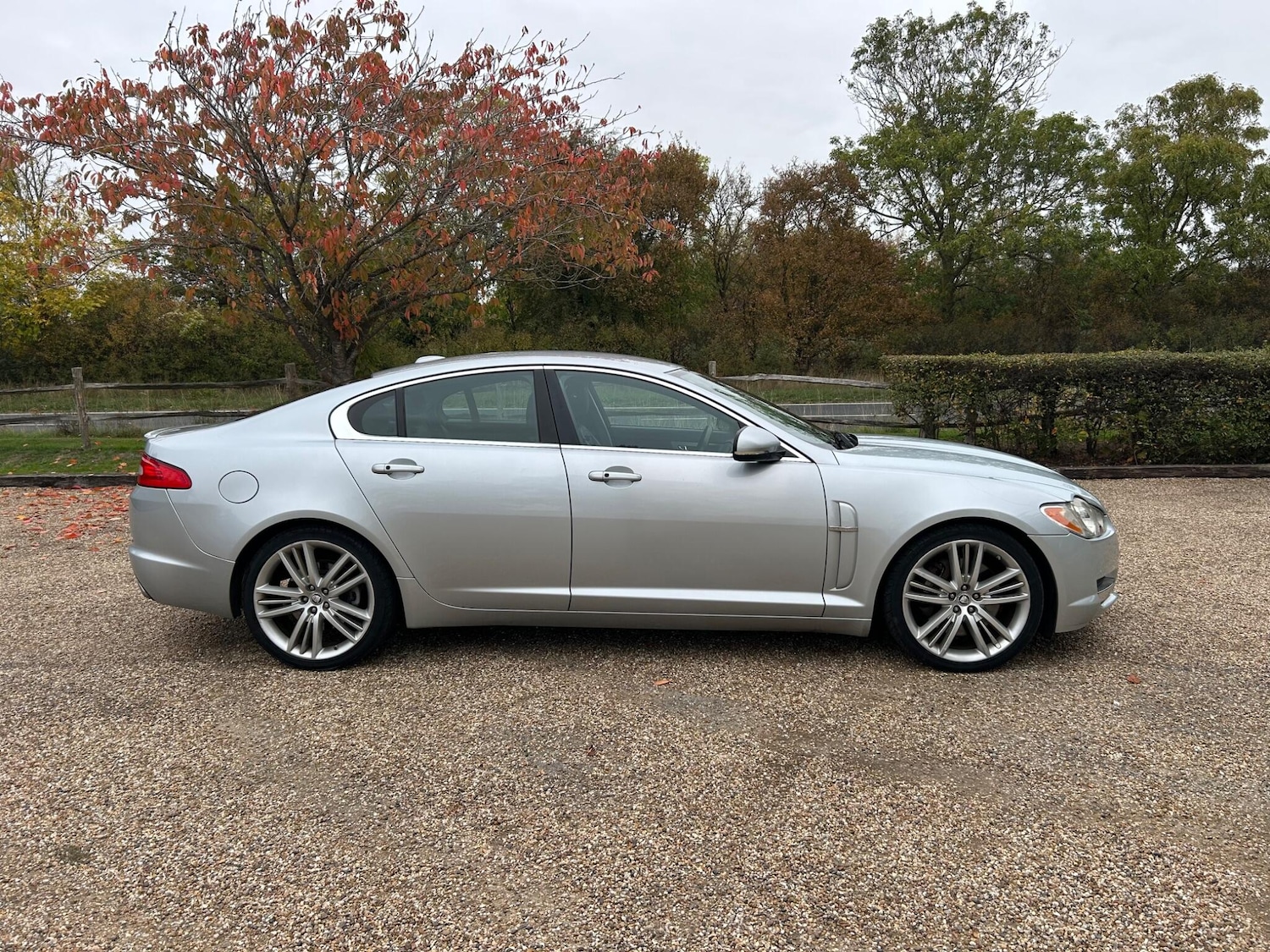 Used Jaguar XF 2009 for sale - 76307104: Photo 9