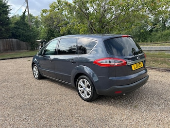 Used Ford S-Max 2011 for sale - 75430590: Photo