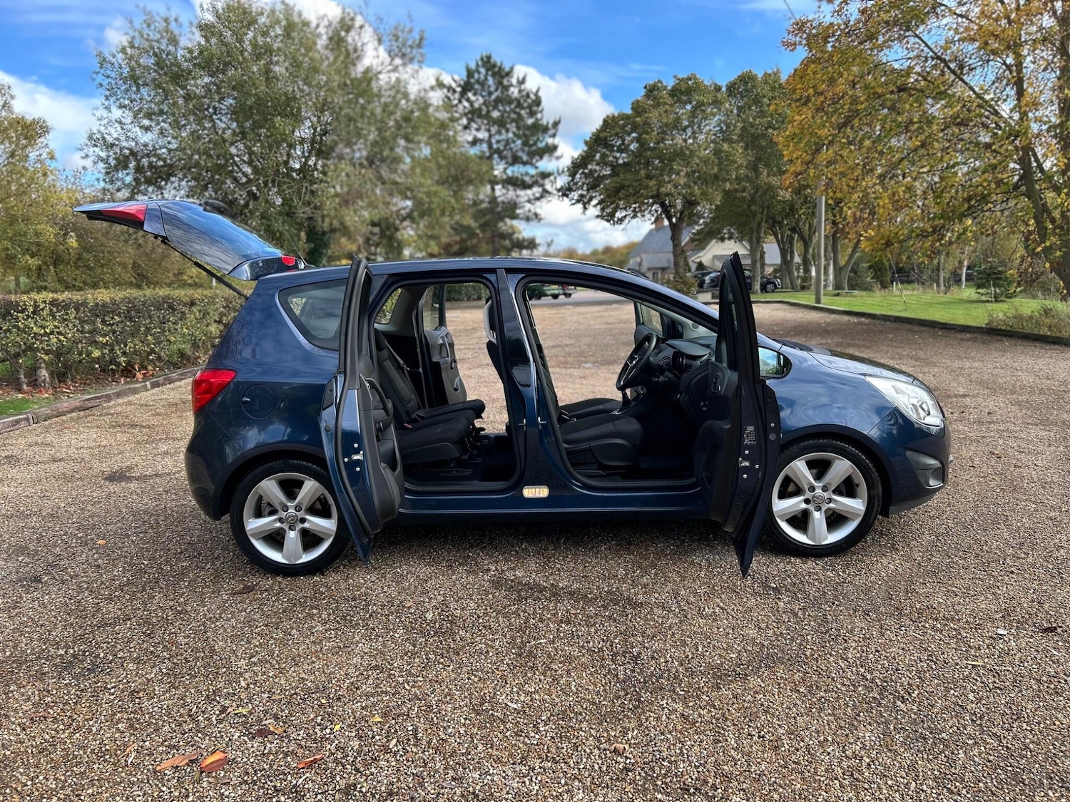 Used Vauxhall Meriva 2013 for sale - 76349743: Photo 29