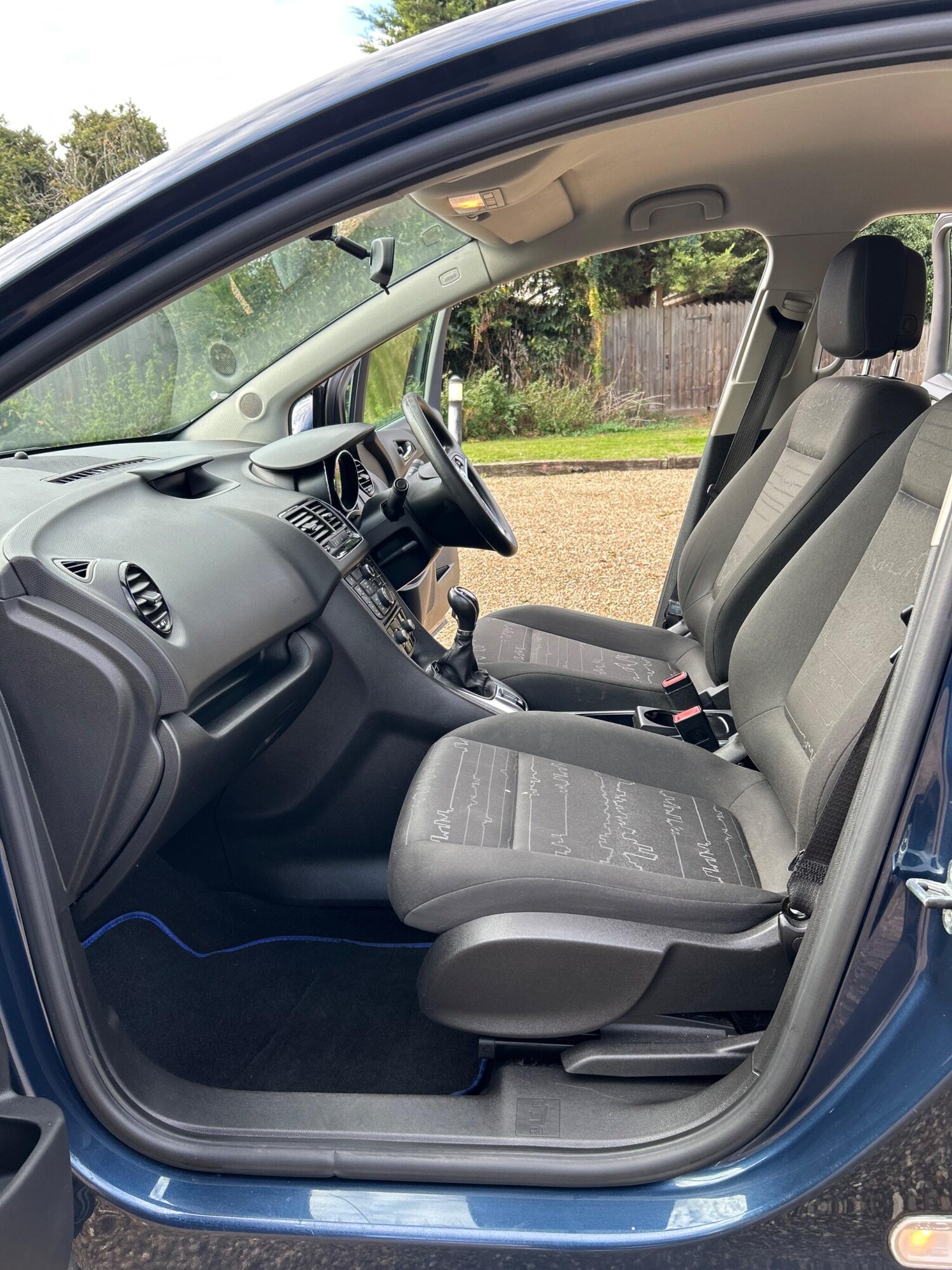 Used Vauxhall Meriva 2013 for sale - 76349743: Photo 33