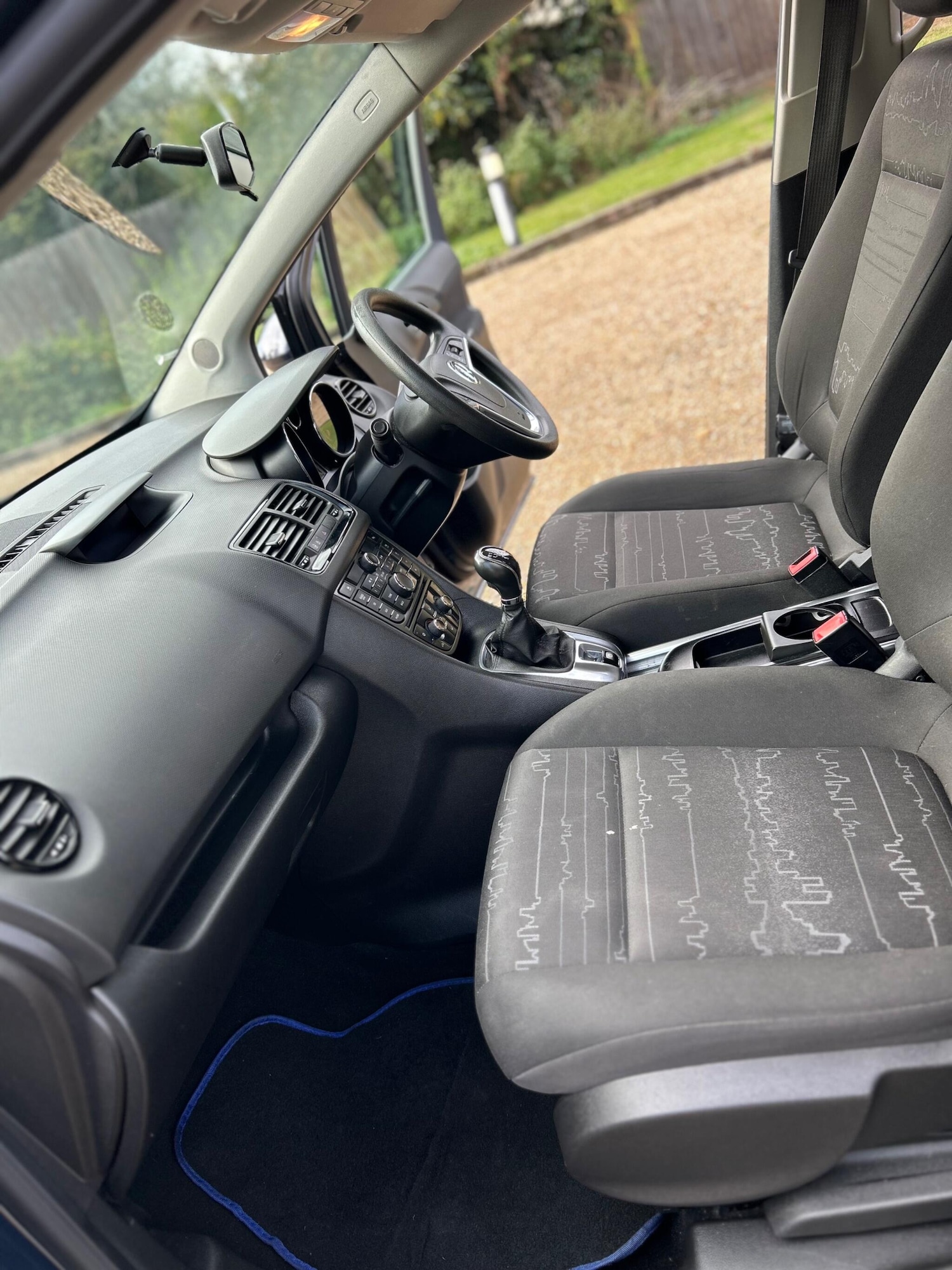 Used Vauxhall Meriva 2013 for sale - 76349743: Photo 34