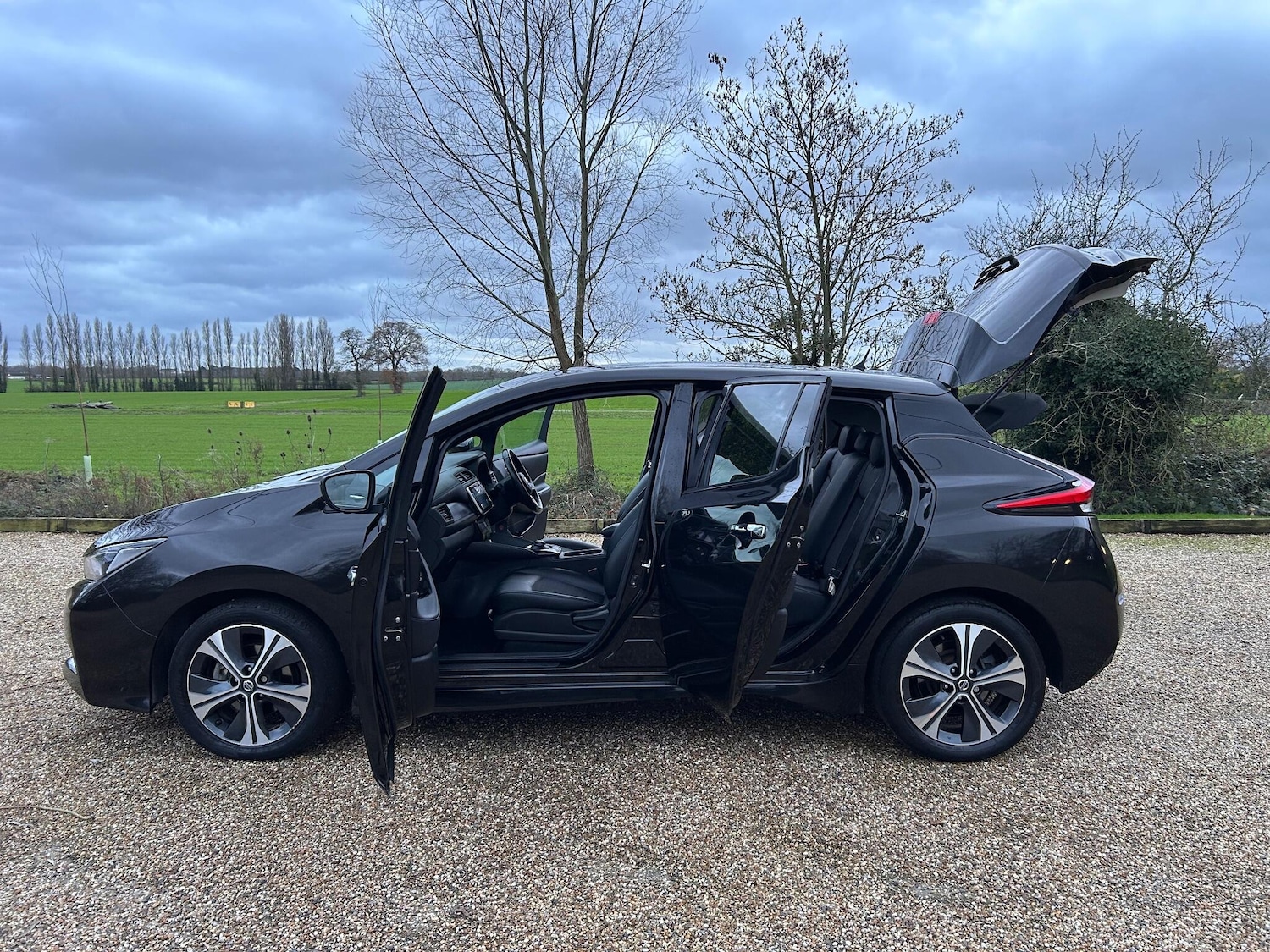 Used Nissan Leaf 2020 for sale - 76926060: Photo 31