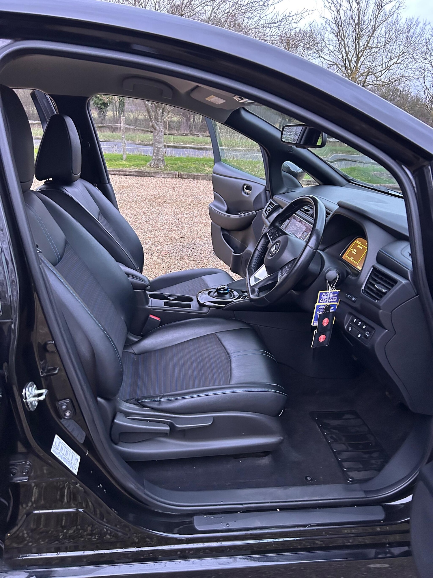 Used Nissan Leaf 2020 for sale - 76926060: Photo 38