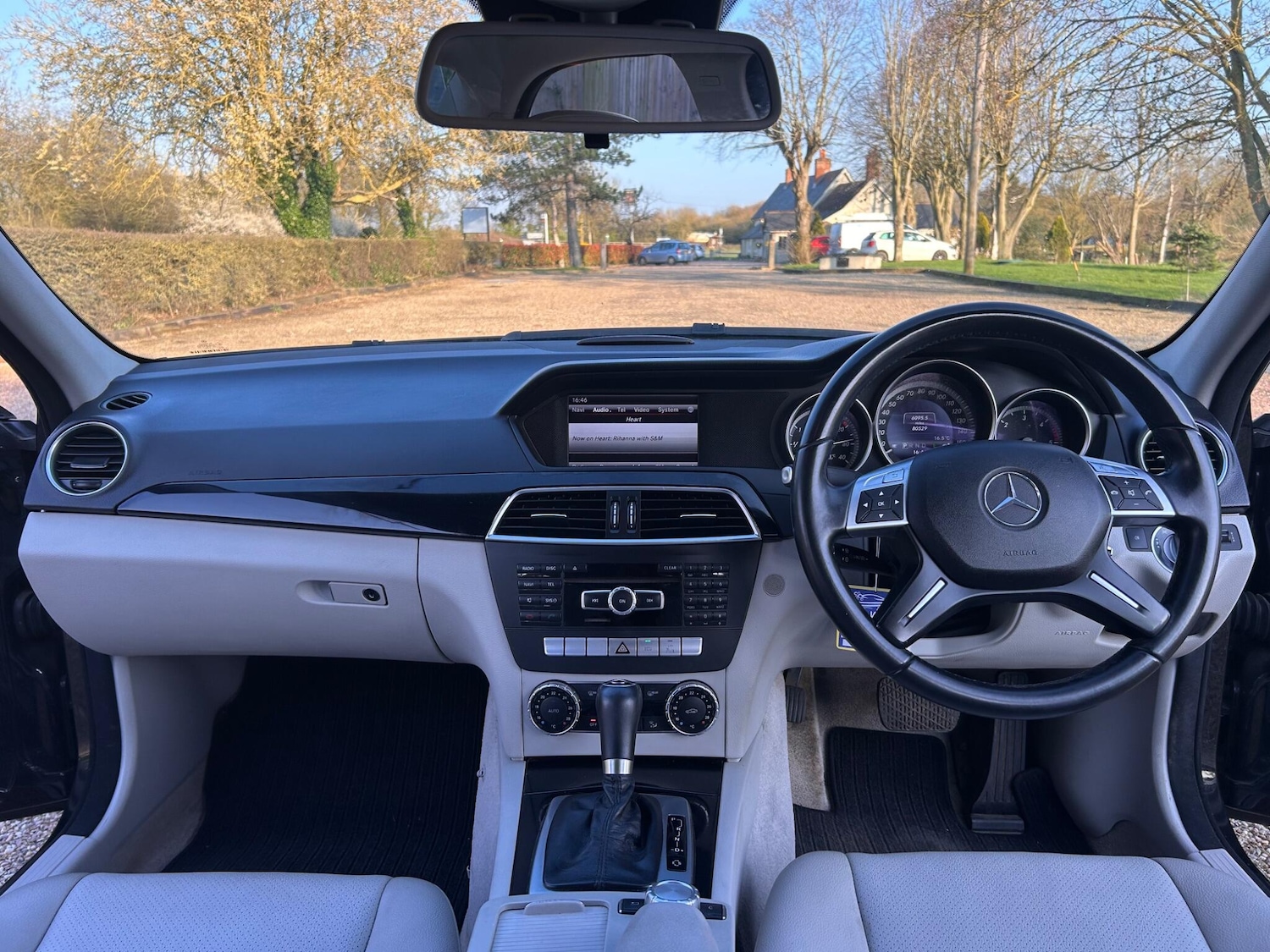 Used Mercedes-Benz C Class for sale - 77958022: Photo 2