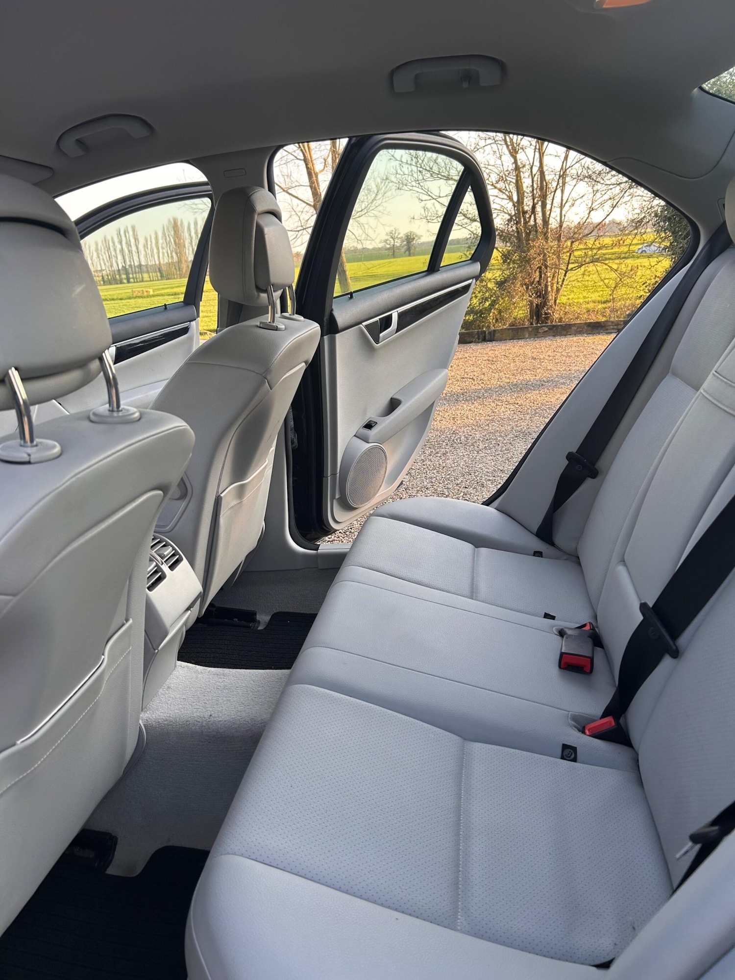 Used Mercedes-Benz C Class for sale - 77958022: Photo 32