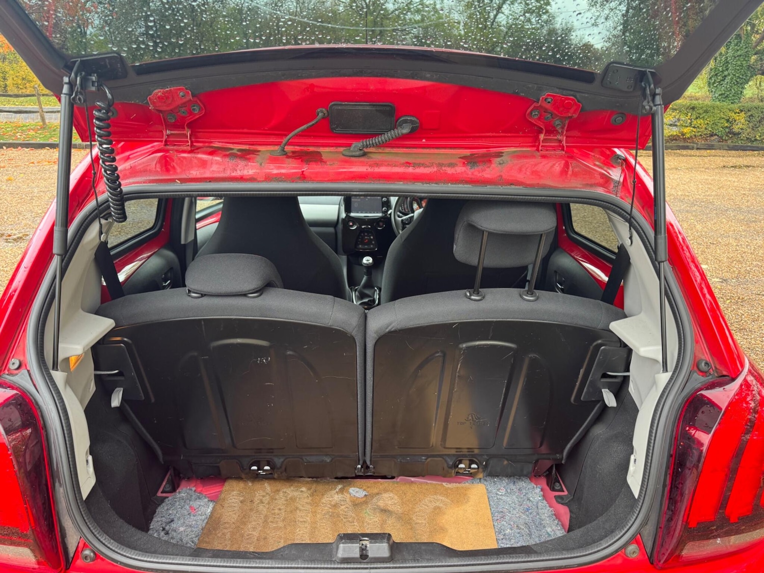 Used Peugeot 108 2014 for sale - 76360699: Photo 16