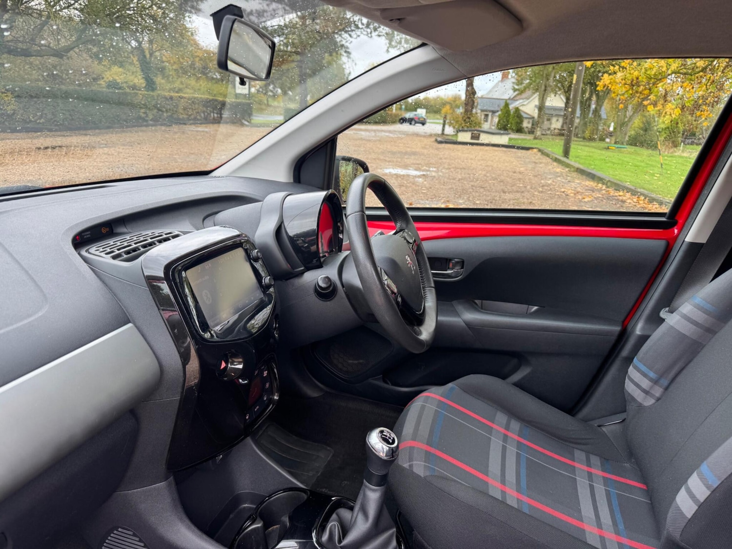 Used Peugeot 108 2014 for sale - 76360699: Photo 17