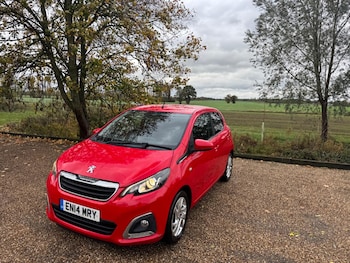 2014 (14) - 1.2 VTi PureTech Allure Euro 5 5dr
