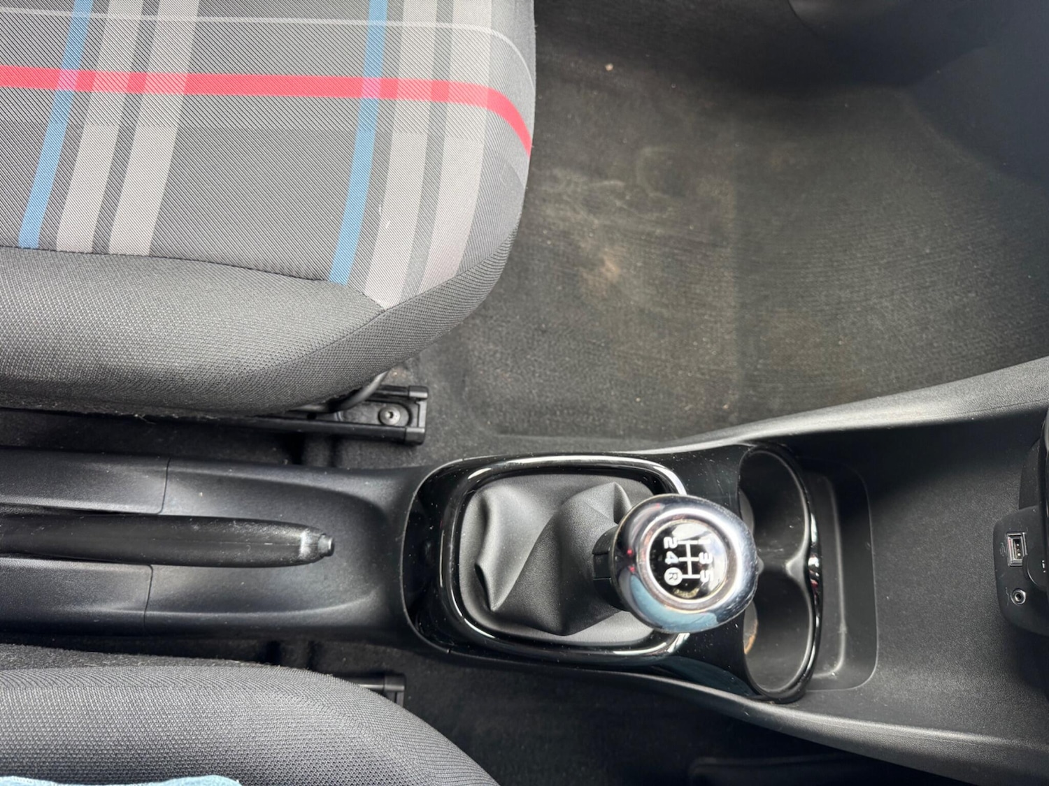 Used Peugeot 108 2014 for sale - 76360699: Photo 27