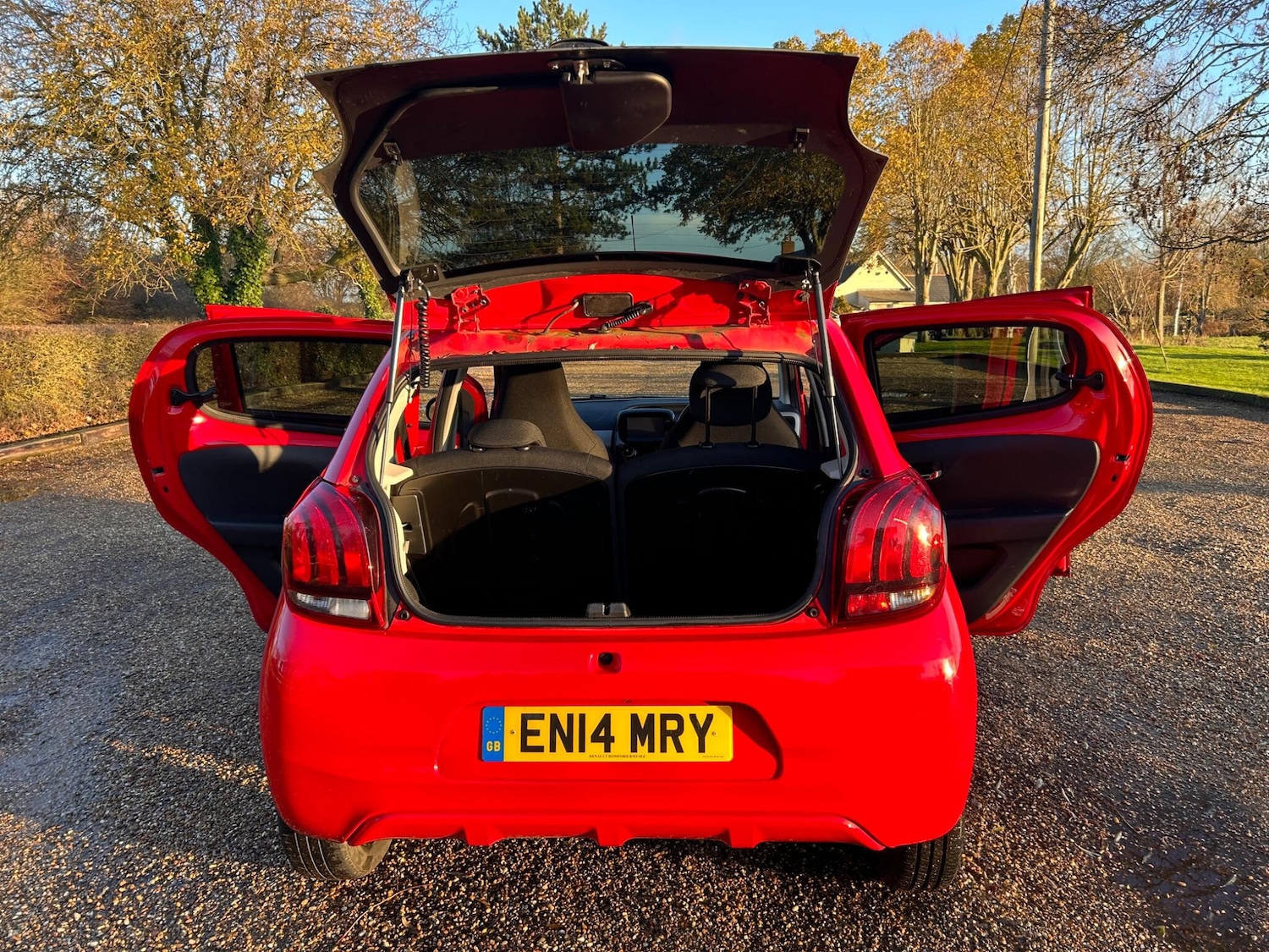 Used Peugeot 108 2014 for sale - 76360699: Photo 30