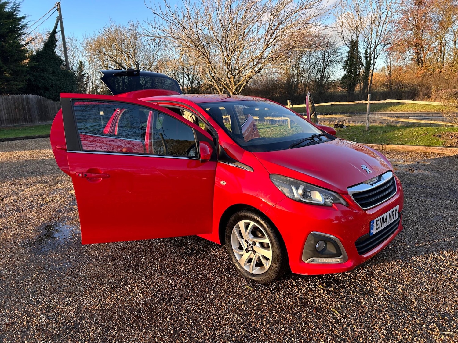 Used Peugeot 108 2014 for sale - 76360699: Photo 31