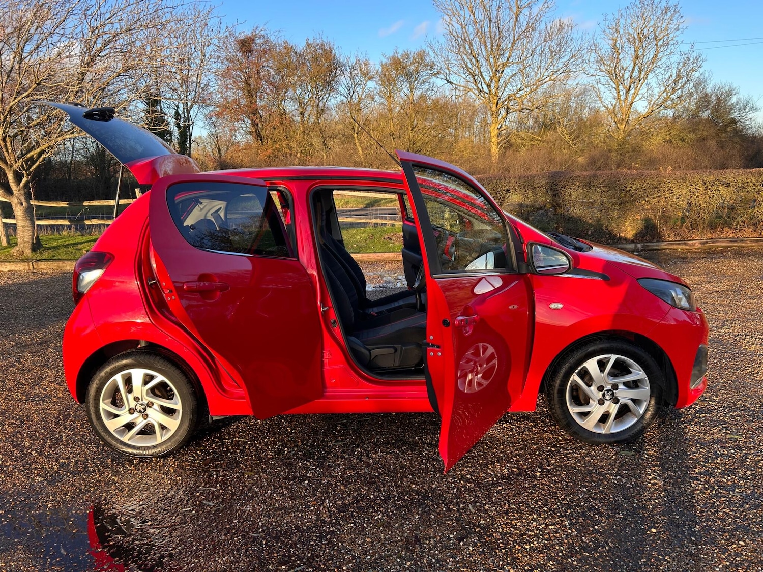 Used Peugeot 108 2014 for sale - 76360699: Photo 32