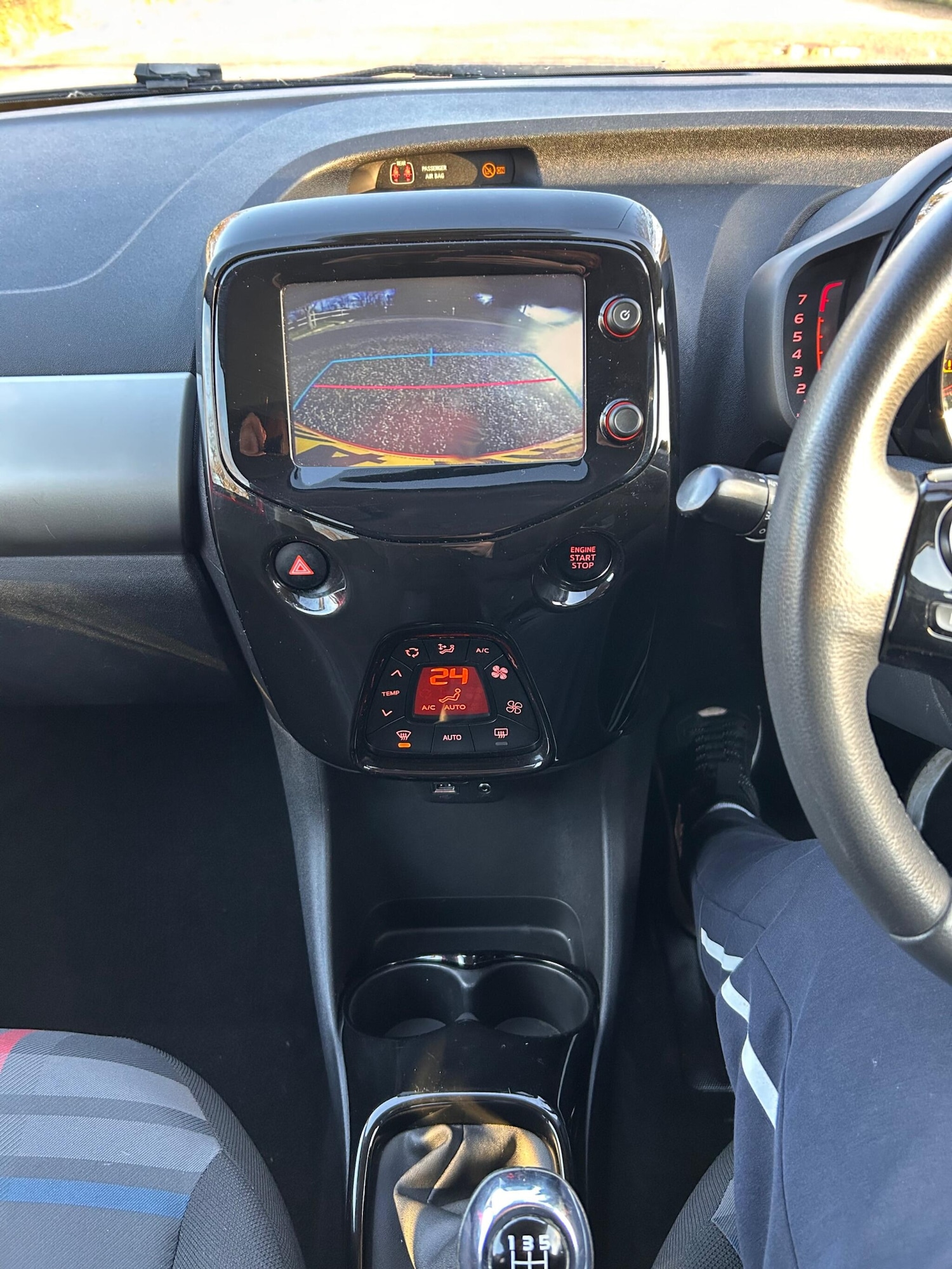 Used Peugeot 108 2014 for sale - 76360699: Photo 41