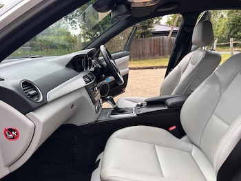Used Mercedes-Benz C Class 2012 for sale - 78822077: Photo