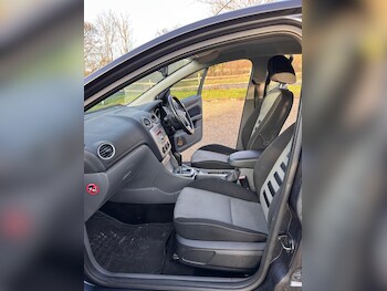 Used Ford Focus 2009 for sale - 77495777: Photo