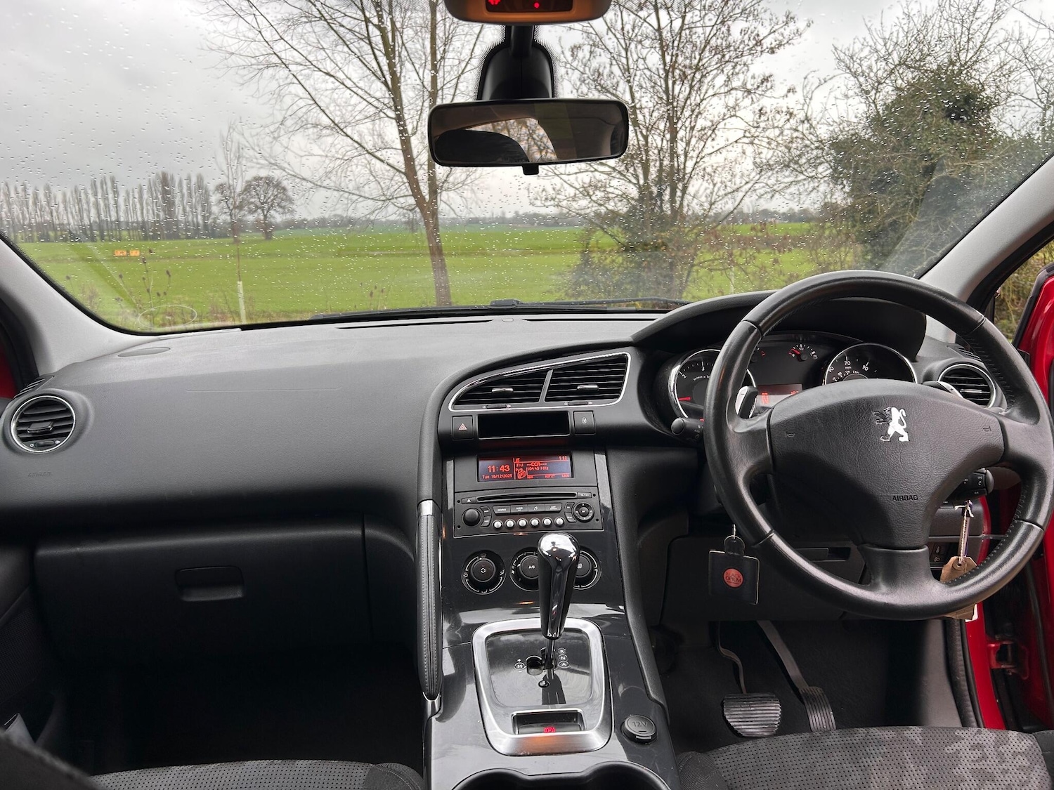 Used Peugeot 3008 2011 for sale - 77040934: Photo 2